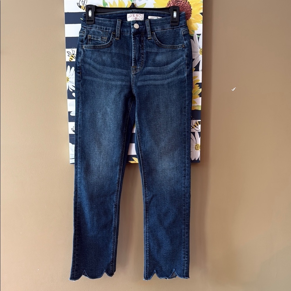 NWT Jen7 Dark Blue Scalloped Hem Women's Jeans 0